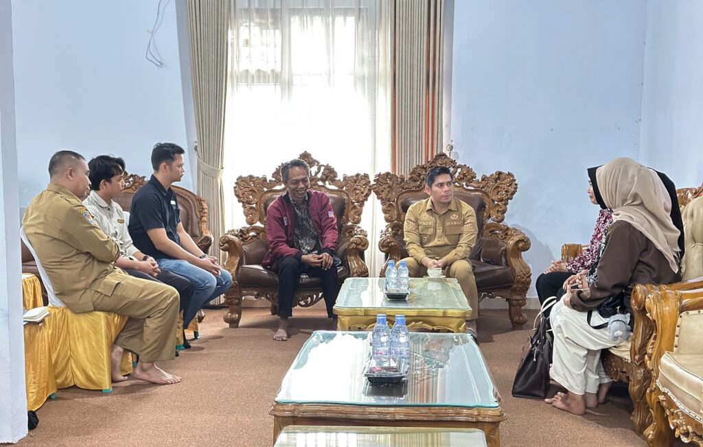 Plt. Bupati Rehang Lebong bertemu pelaku kebudayaan Rejang Lebong di Rumah Dinas Plt Bupati, Selasa 22 September 2026