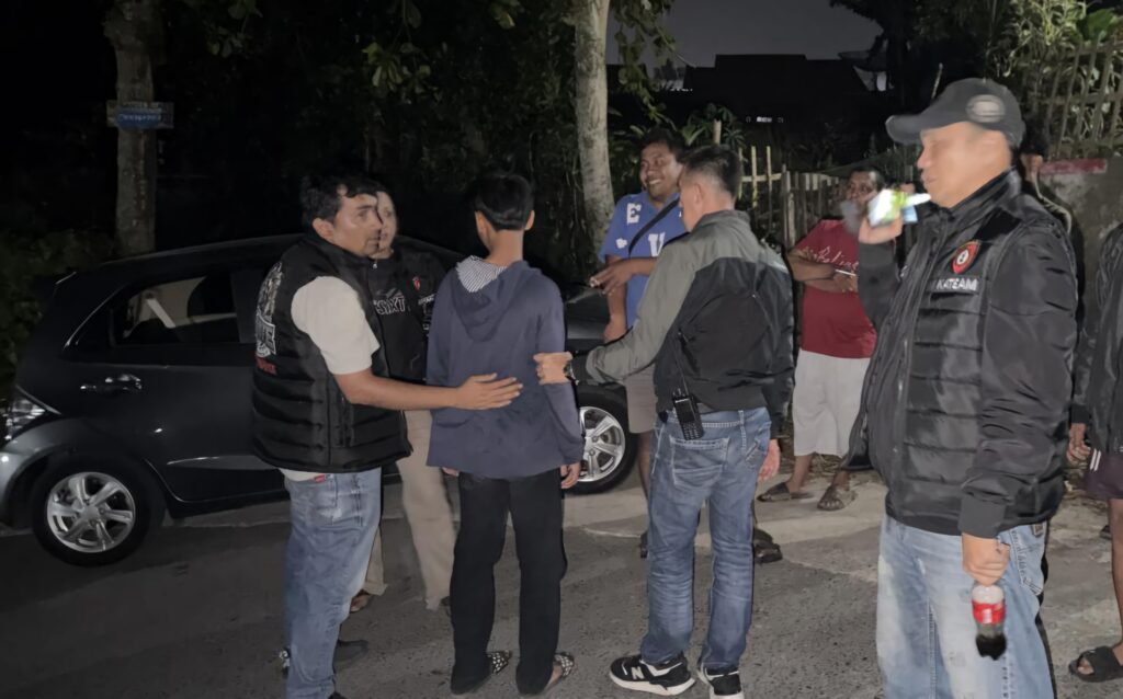 Tim Bonte Polres Rejang Lebong saat Mengamankan Terduga Gangster