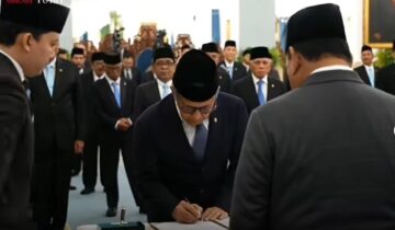 Rocky Gerung resmi dilantik Presiden Republik Indonesia Prabowo Subianto sebagai anggota Dewan Pertimbangan Presiden