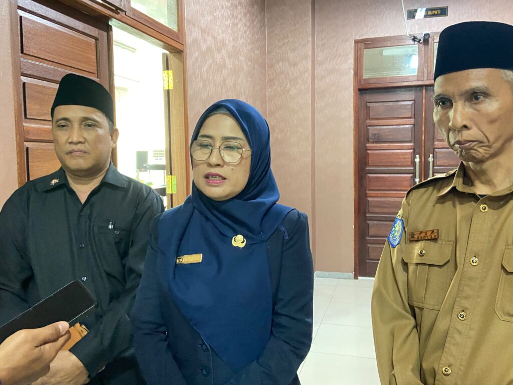Asisten II Setda Rejang Lebong, Titin Verayensi, SKM., MKM