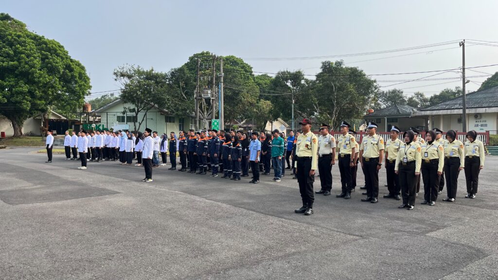PT PLN Indonesia Power UBP Bengkulu menggelar upacara bendera dalam rangka memperingati Hari Listrik Nasional ke-81 di halaman Kantor UBP Bengkulu, Selasa 27 Oktober 2026.