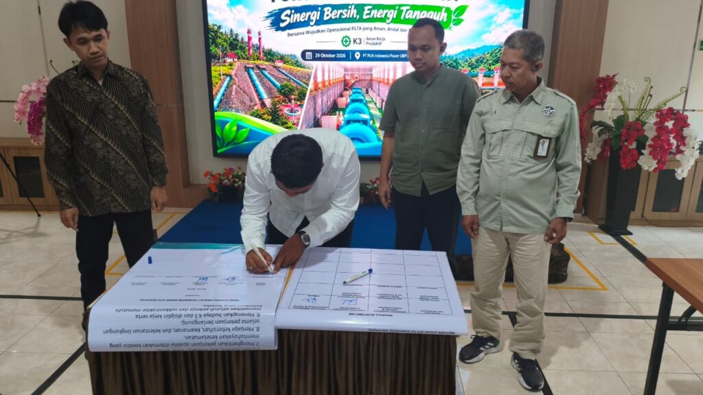 Penandatanganan PLN Indonesia Power Berintegritas